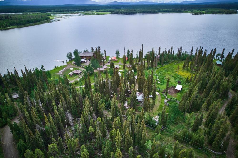 Escott Bay Resort Anahim Lake المظهر الخارجي الصورة